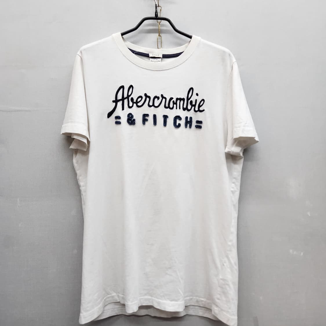 아베크롬비 Y2K 로고 반팔티 L(M~L) 남여공용 상품이미지1