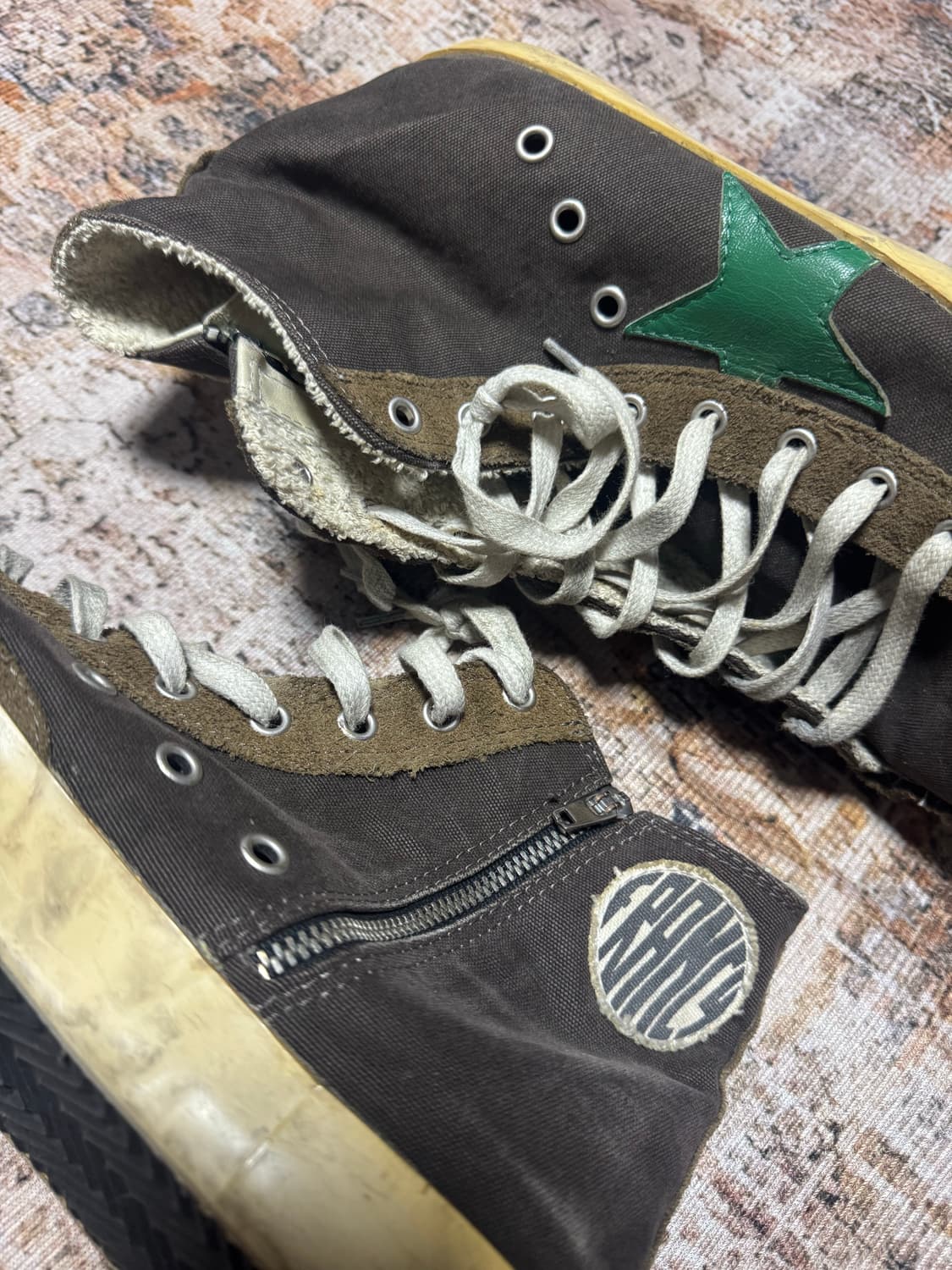 Golden Goose Sneakers 상품이미지3