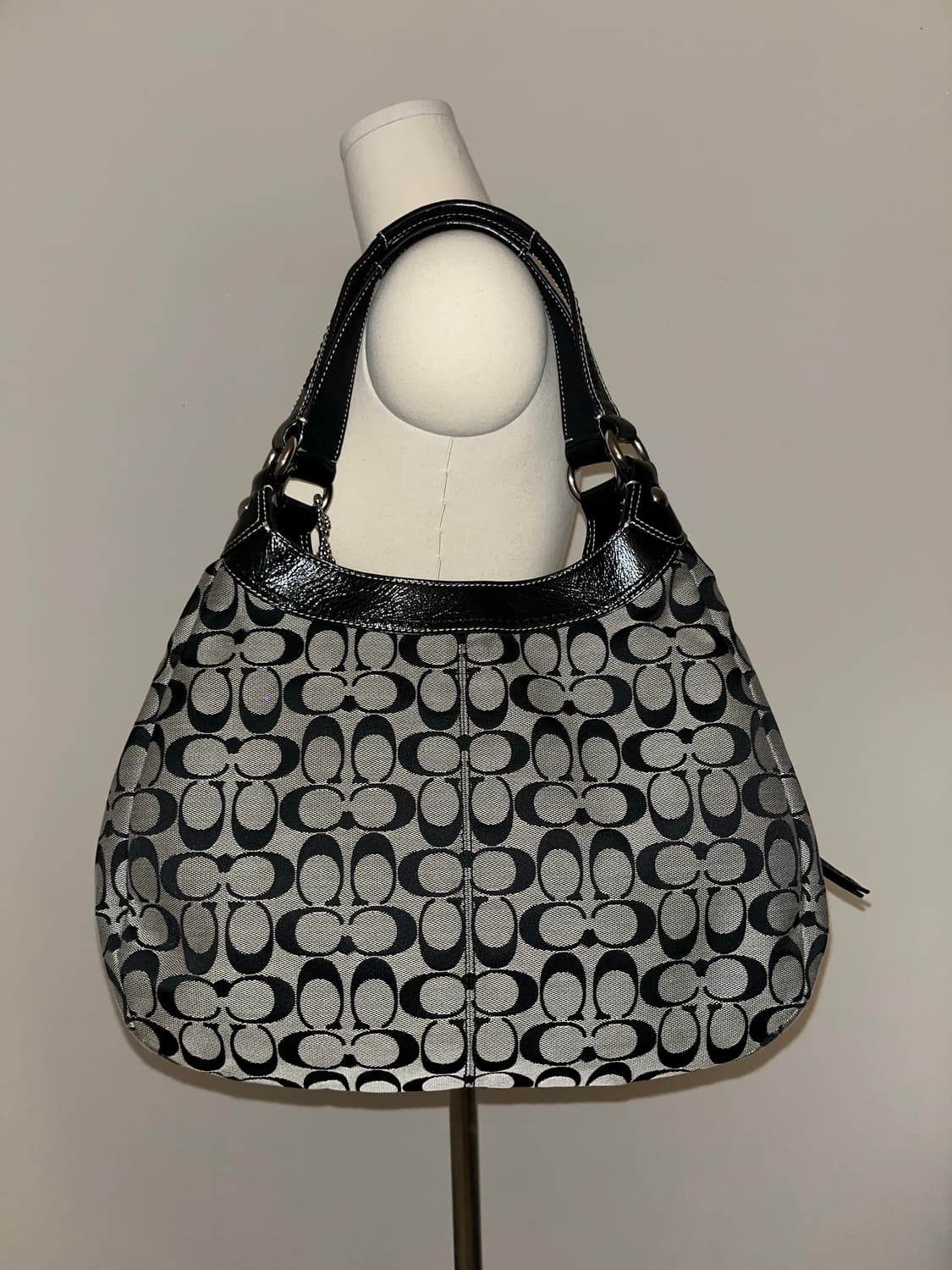 🎉BLACK FRIDAY🎉 Coach b&w bag 상품이미지6