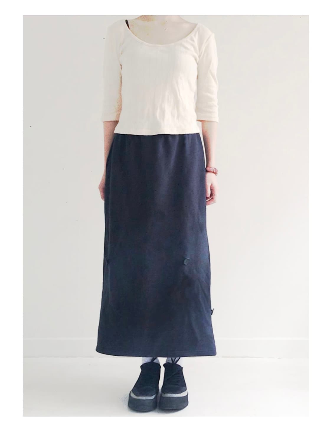 오스하이 4way 버튼 롱 스커트 네이비 상품이미지1