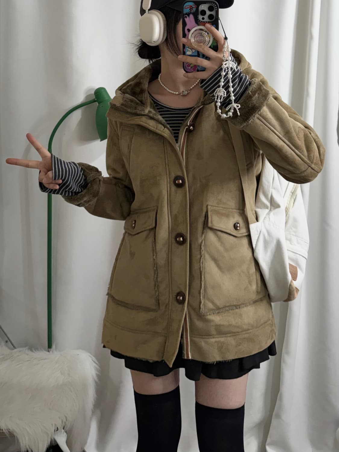 베이지 무스탕 후드 자켓 상품이미지3