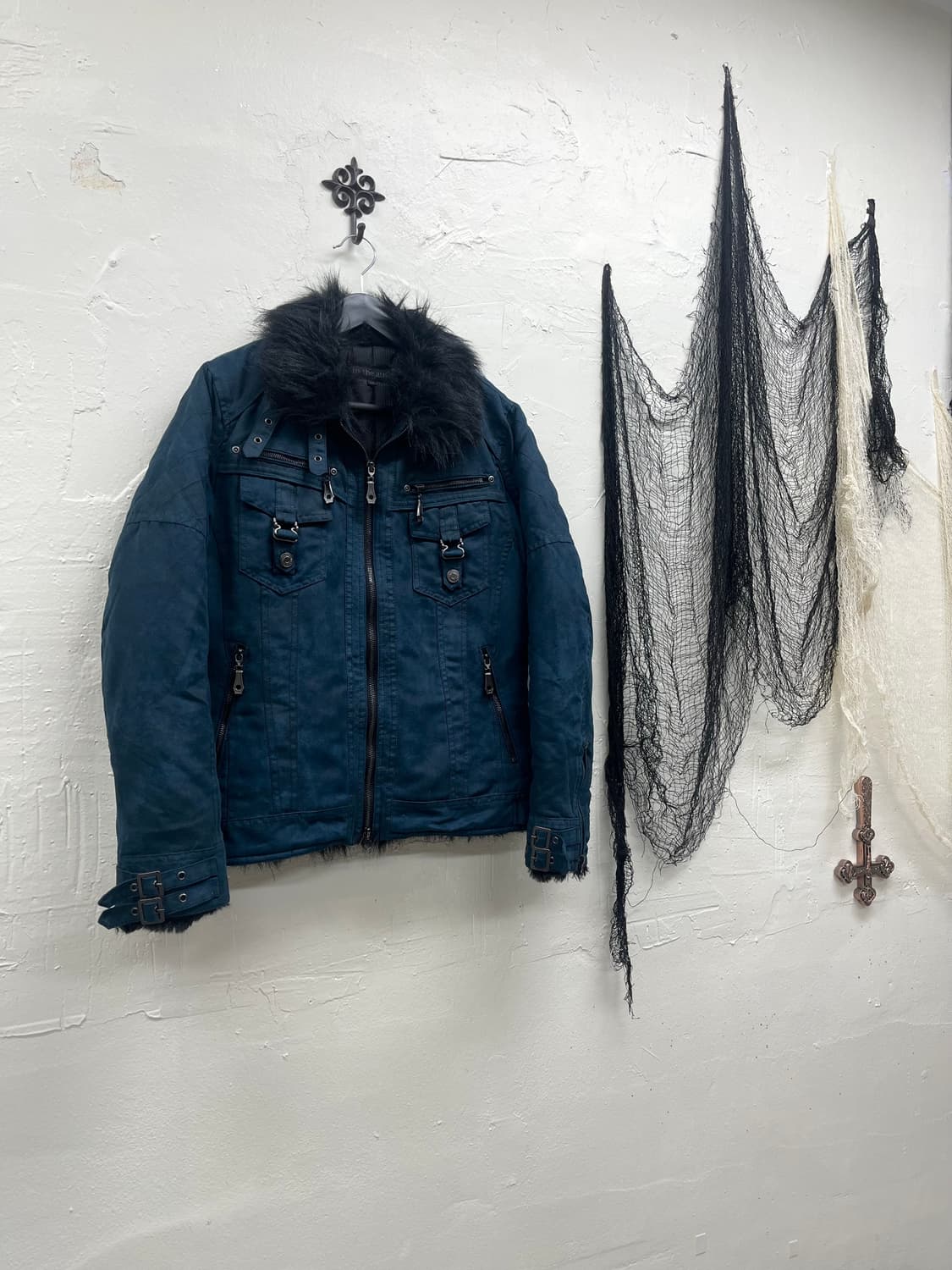 In the attic 00s dark blue trimming fur  상품이미지1