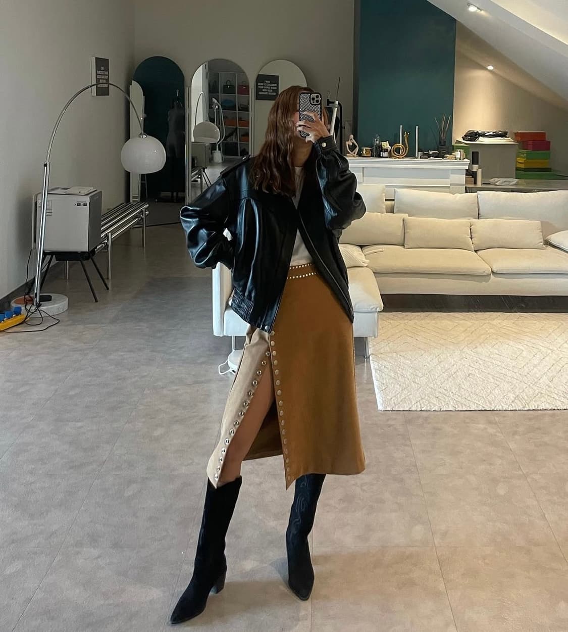 강자매 스웨이드 스터드 스커트 상품이미지1