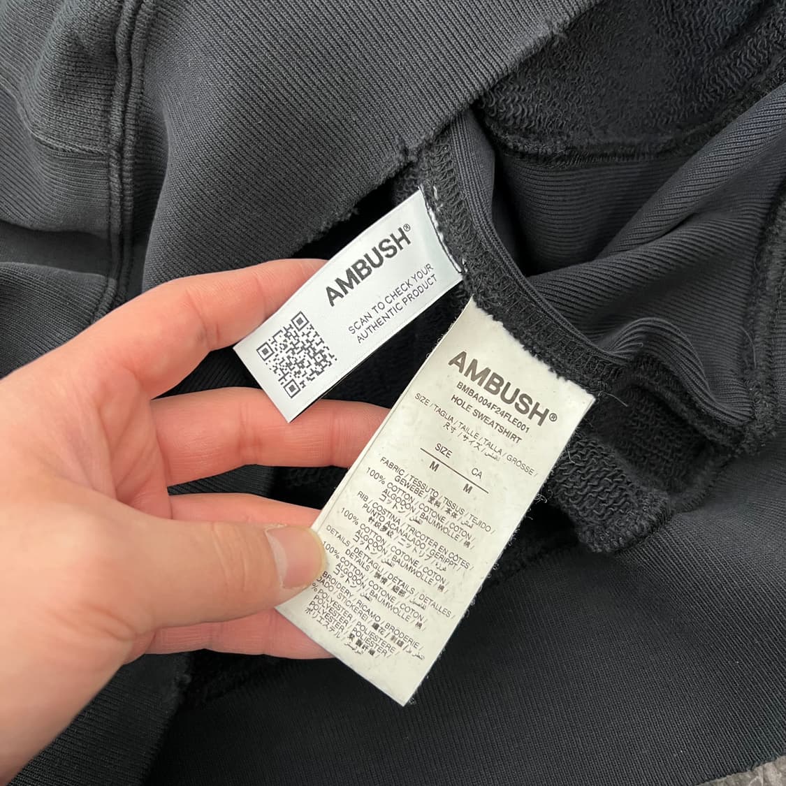 AMBUSH 앰부쉬 디스트로이드 홀 스웻 맨투맨 블랙 상품이미지5