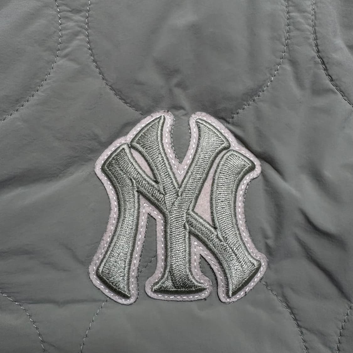 MLB 뉴욕양키즈 퀼팅자켓 상품이미지3