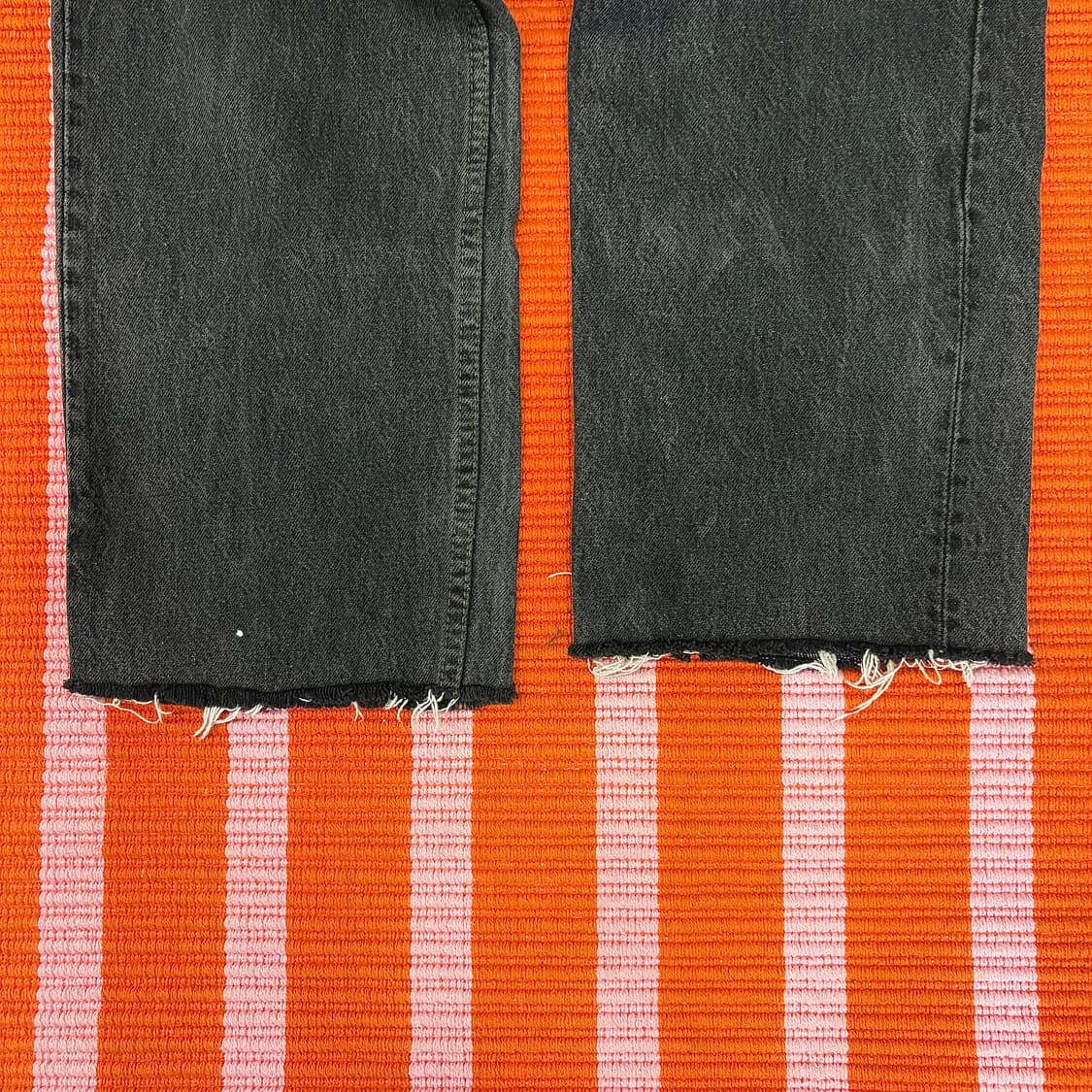 90s 리바이스 501 블랙 진 made in USA (31) 상품이미지3
