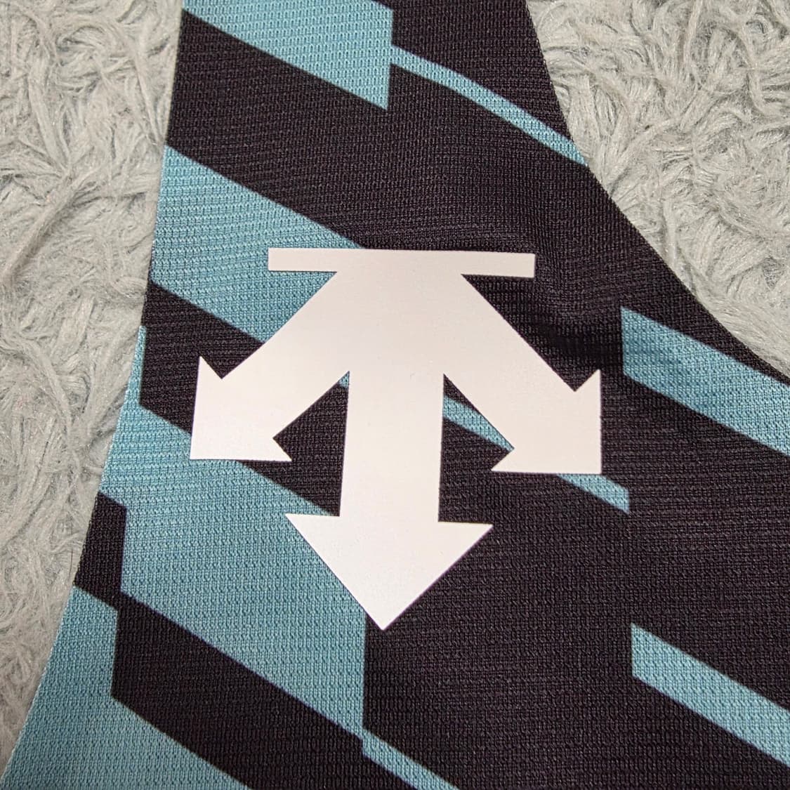 [택상품/최신출시] 데상트 러닝 델타프로 윙 싱글렛 민트 패턴 M 상품이미지4