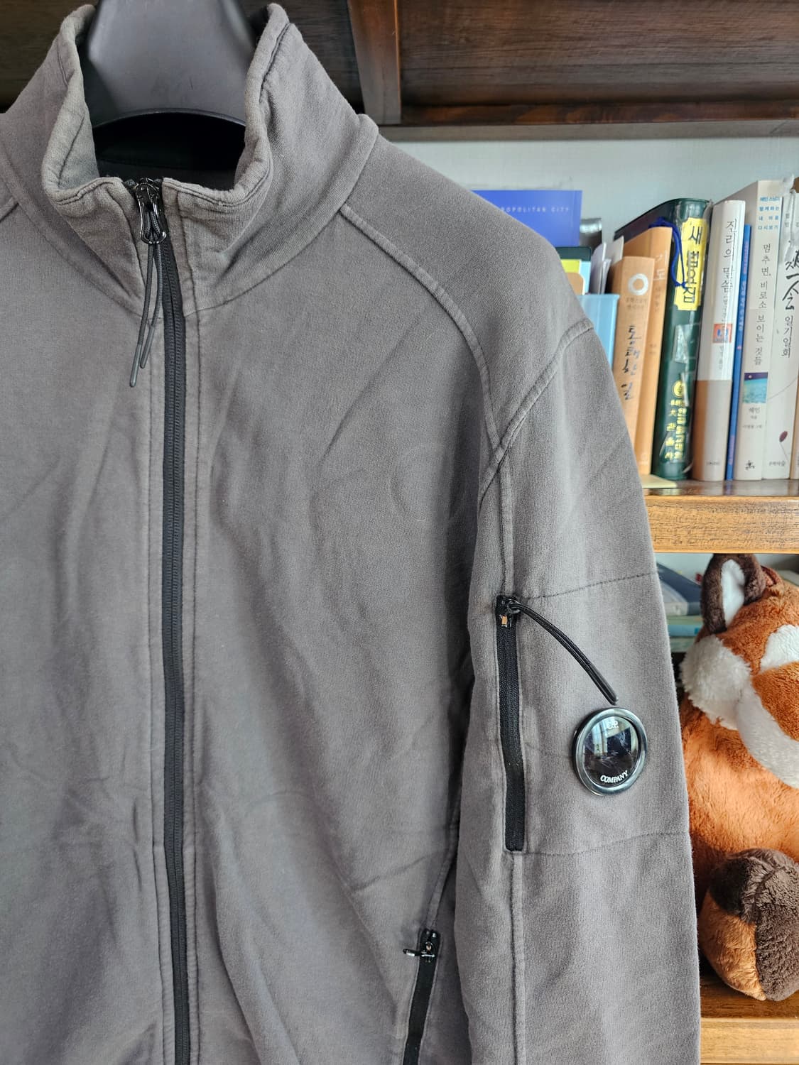 씨피컴퍼니 CP컴퍼니 집업 자켓 100-105 xl  팔아요 상품이미지2