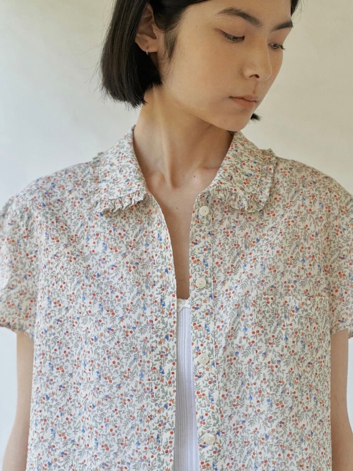 lo61 Kikka Flower Shirts in Ivory 상품이미지4
