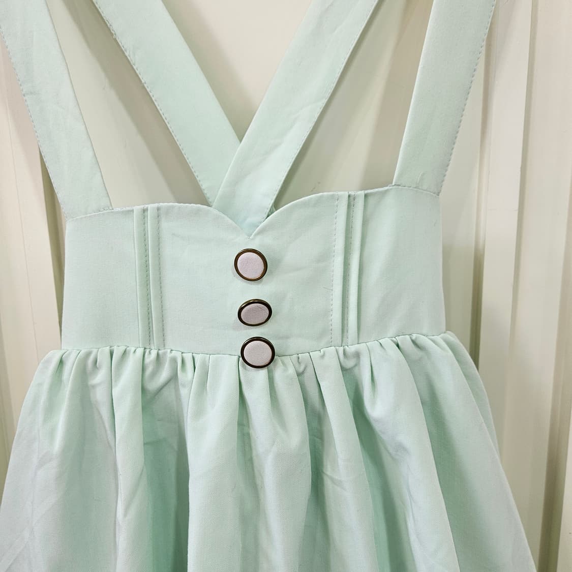 애로우(ARROW) 민트 조개 자수 점퍼 원피스 상품이미지2