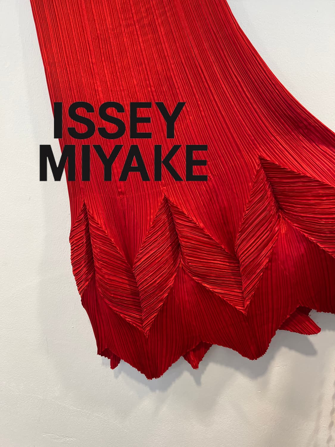 ISSEY MIYAKE 이세이미야케 플리츠 치마 스커트 상품이미지1
