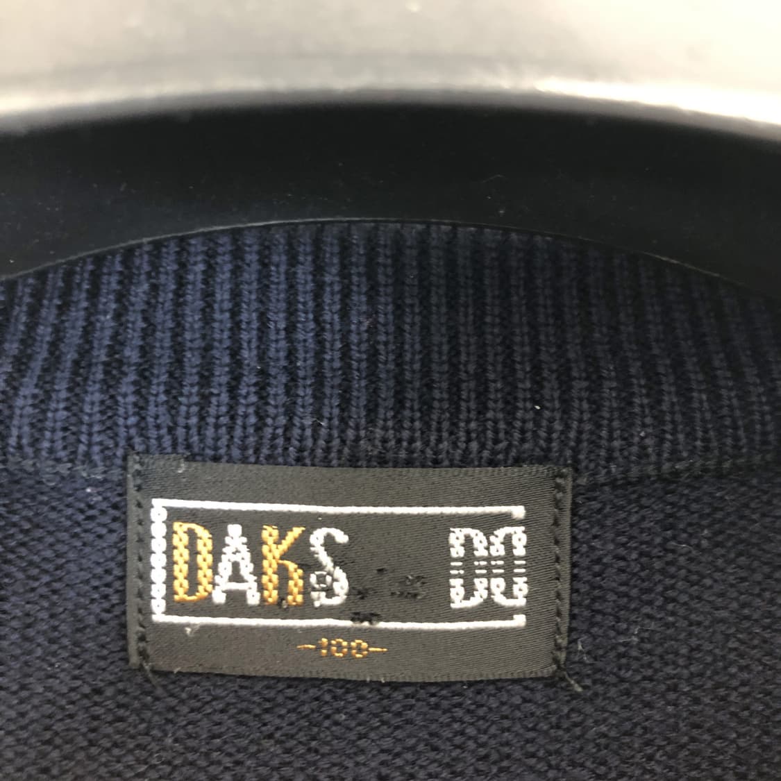 닥스 라운드 패치워크 울니트 100 사이즈  상품이미지5