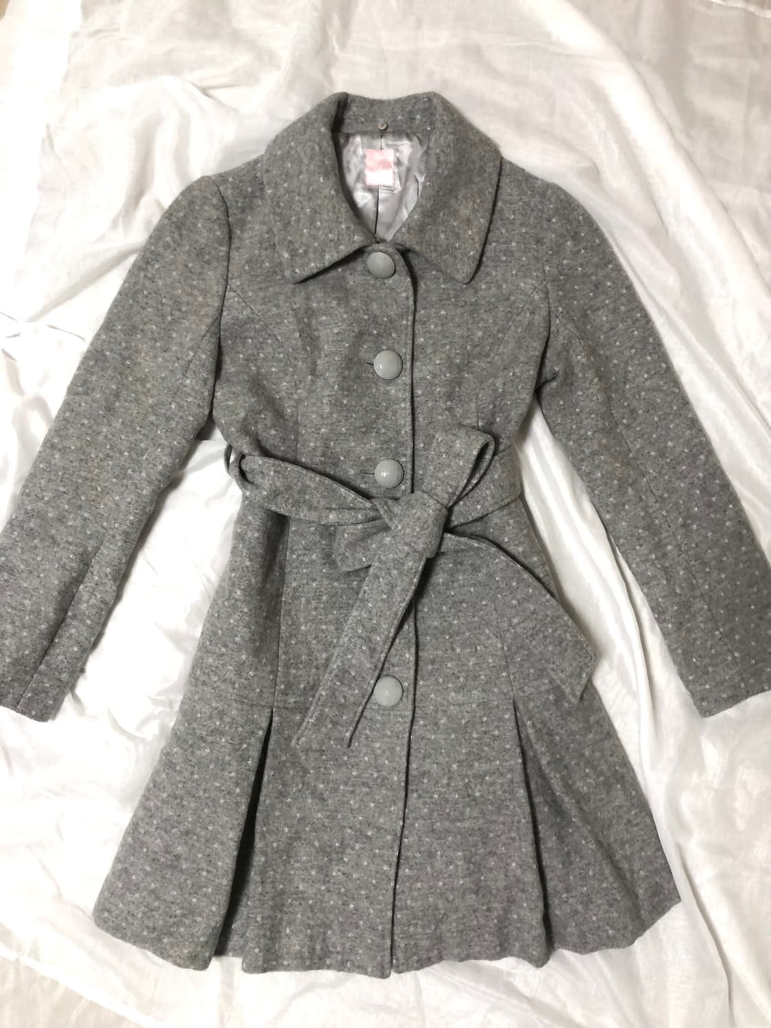 그레이 갸루 원피스 코트 라떼갸루 핀터깔 플레어 코트 상품이미지1