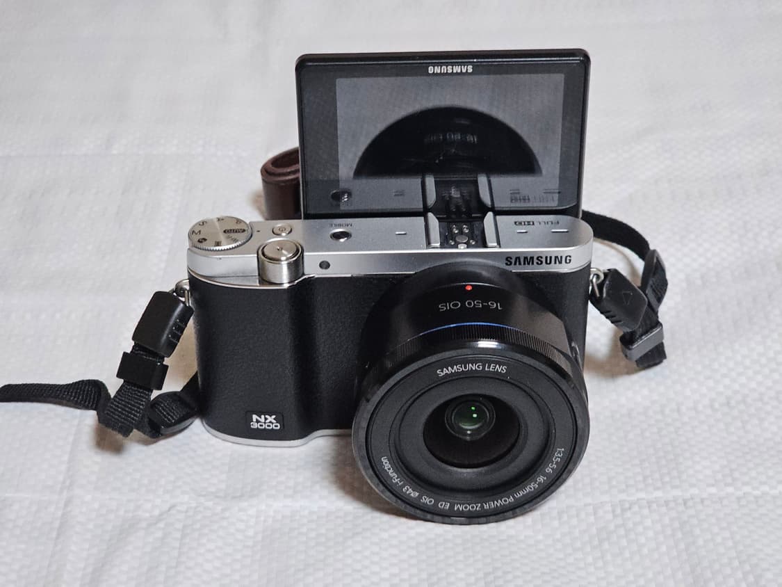 삼성 NX3000 미러리스 카메라 박스 세트 상품이미지1