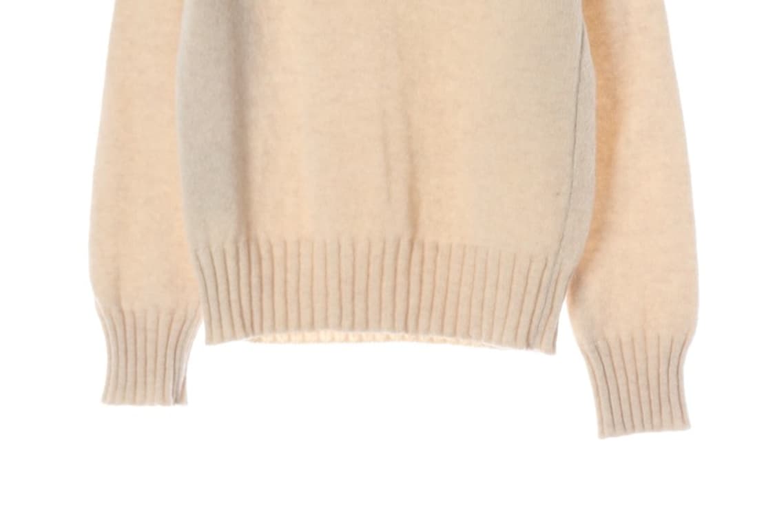 베네통 울 숄더 버튼 포인트 니트 상품이미지4