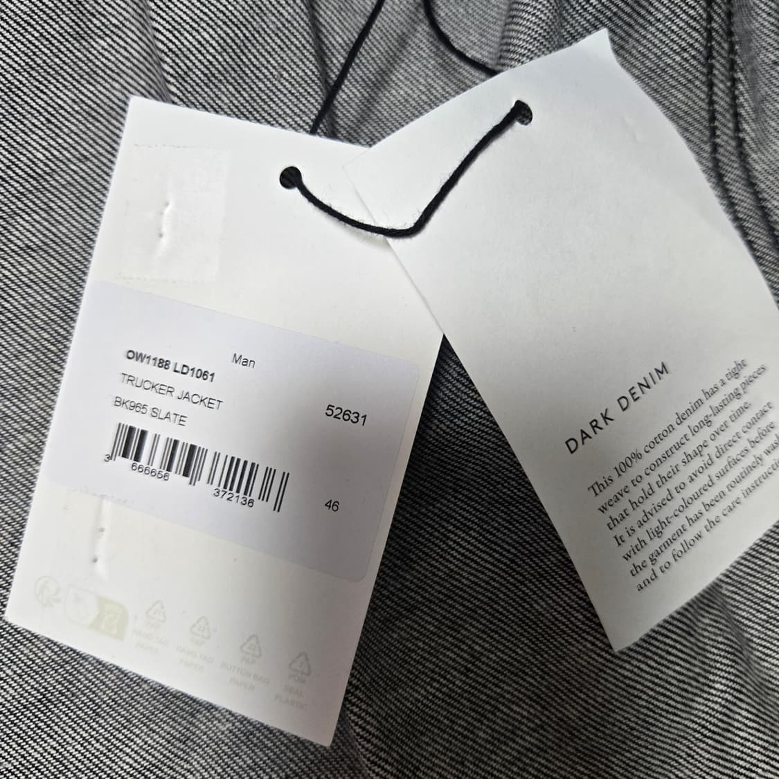 [46, 새제품] 르메르 FW25 데님 트러커 자켓 다크네이비 상품이미지2