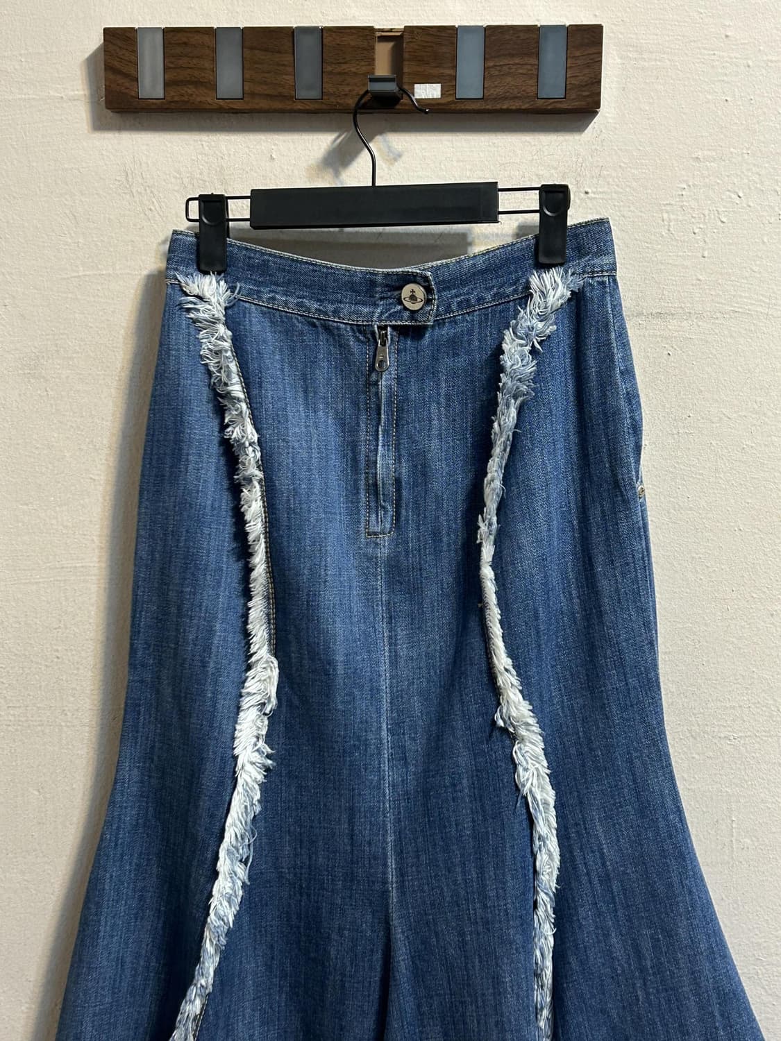 비비안 웨스트우드 앵글로매니아 컷오프 데님 머메이드 스커트 상품이미지2