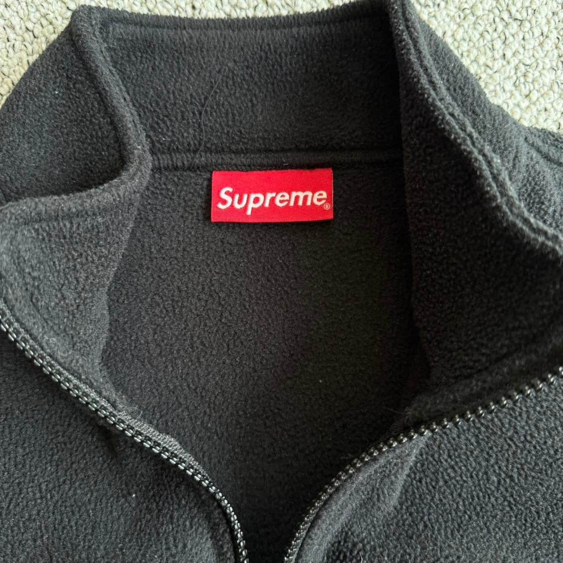 슈프림 폴라텍 하프 집 풀오버 블랙 상품이미지4