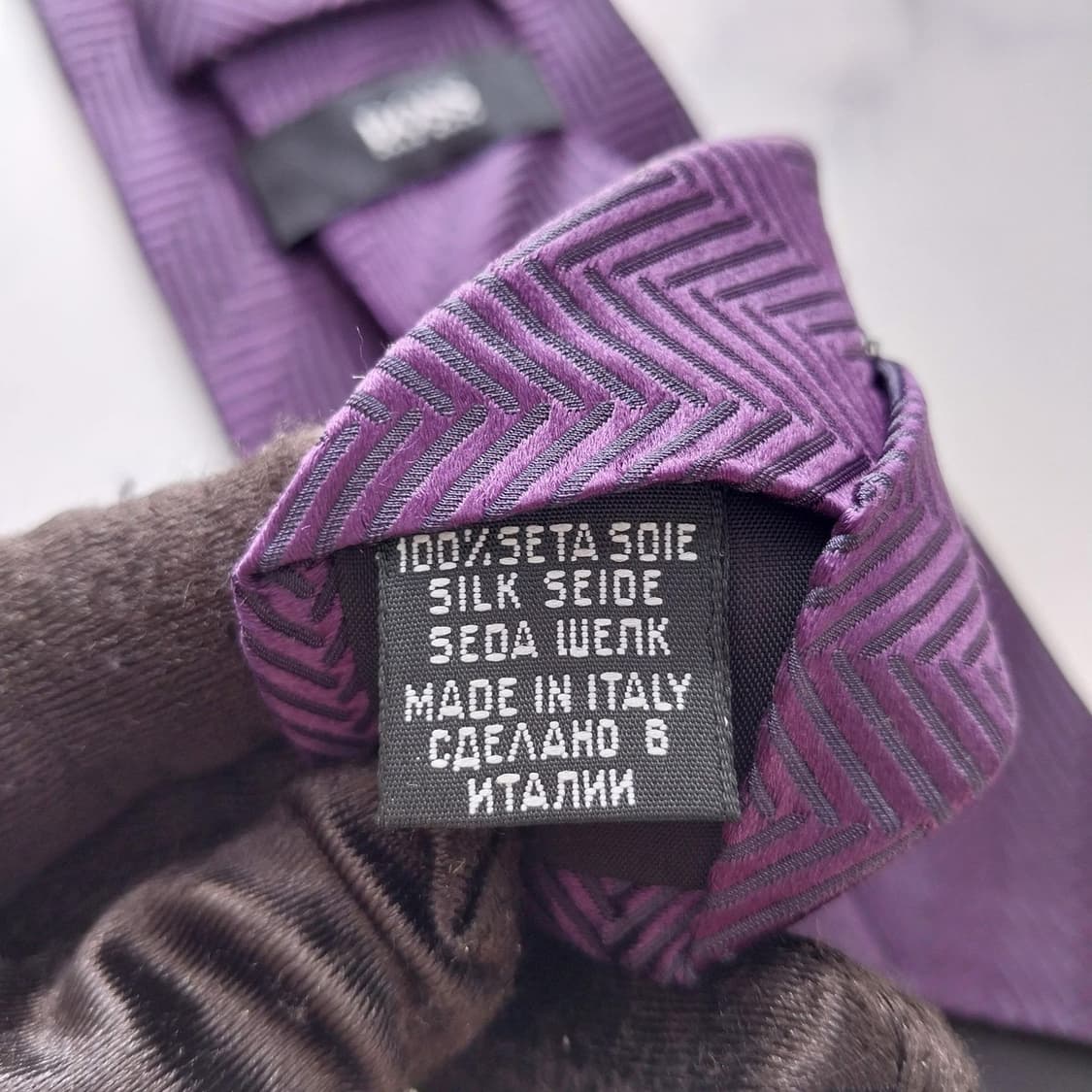 휴고 보스 실크 퍼플 헤링본 넥타이 8.4cm A+등급 K1883
 상품이미지9