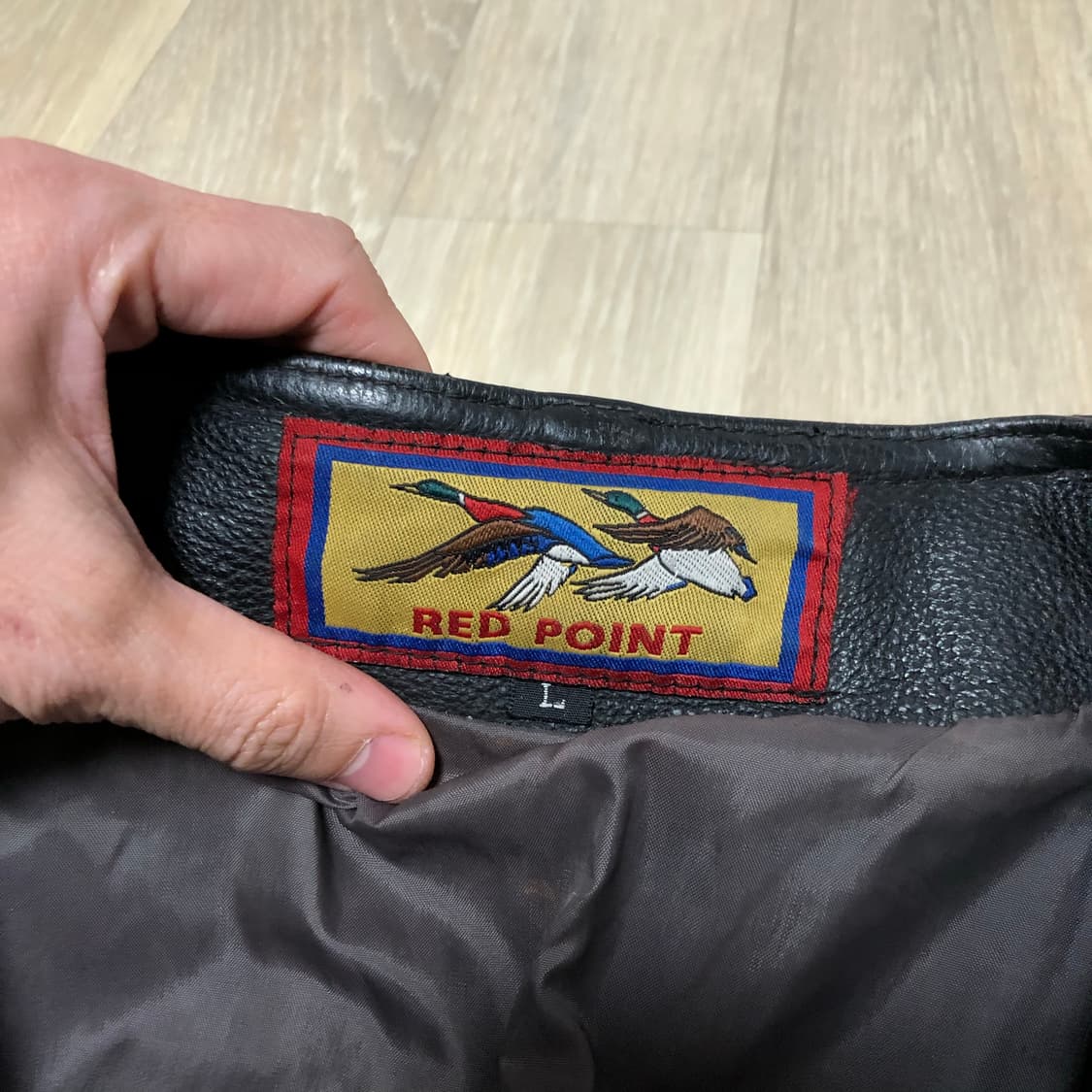 (L) RED POINT 빈티지 소가죽 레더 아웃도어 베스트 블랙 상품이미지5