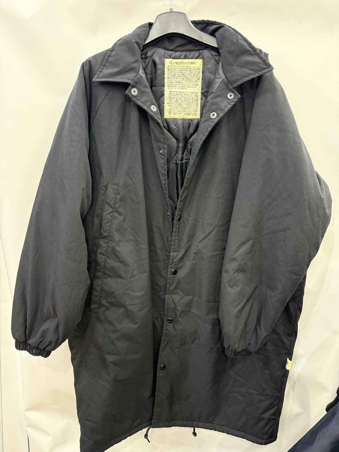 빔즈 블랙 색상의 SSZ 552 troops primaloft 코트입니다 상품이미지1