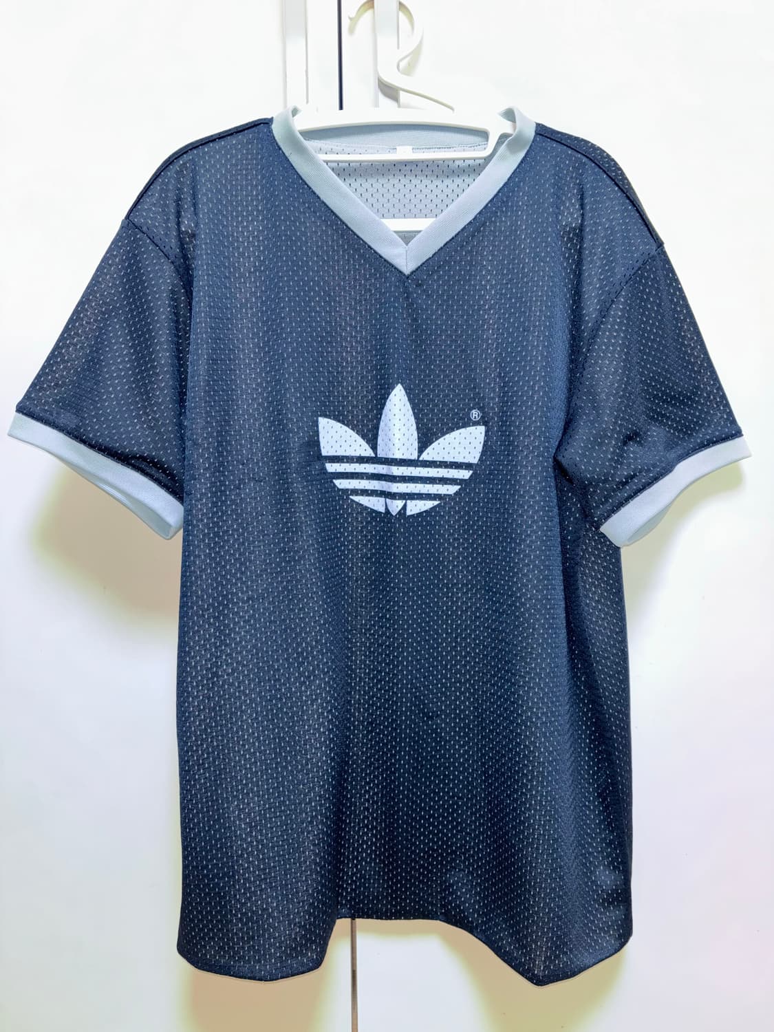 빈티지 아디다스 메쉬 반팔 티셔츠 네이비/스카이블루 상품이미지1