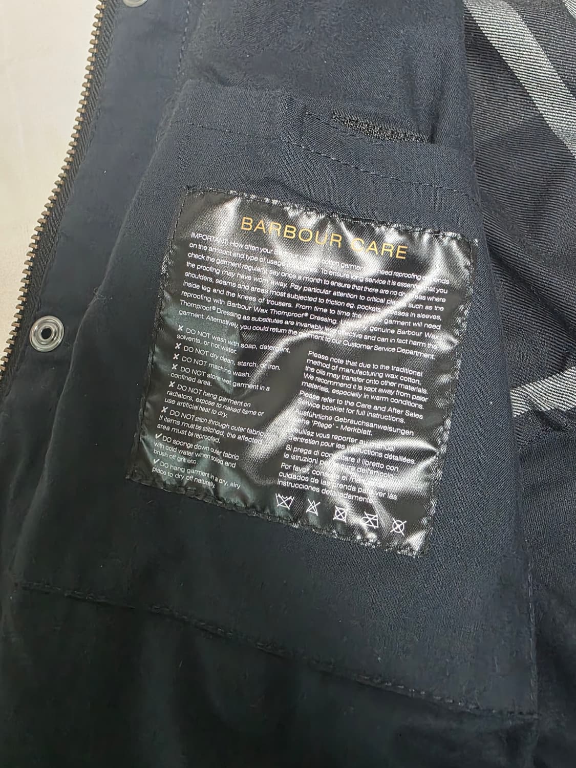 바버 비데일 섀도우 왁스자켓 44사이즈 상품이미지5