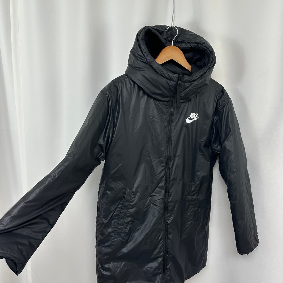나이키 남자 가벼운 후드 패딩 점퍼 검정 XL(95)  WEO 상품이미지2