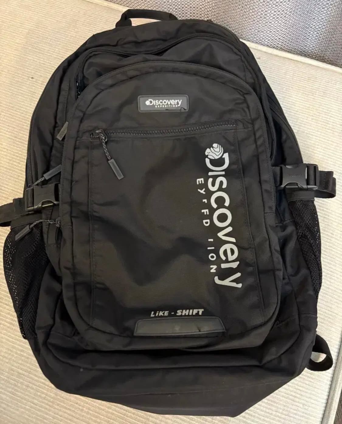디스커버리 LIKE-SHIFT 백팩 블랙 31L 상품이미지3