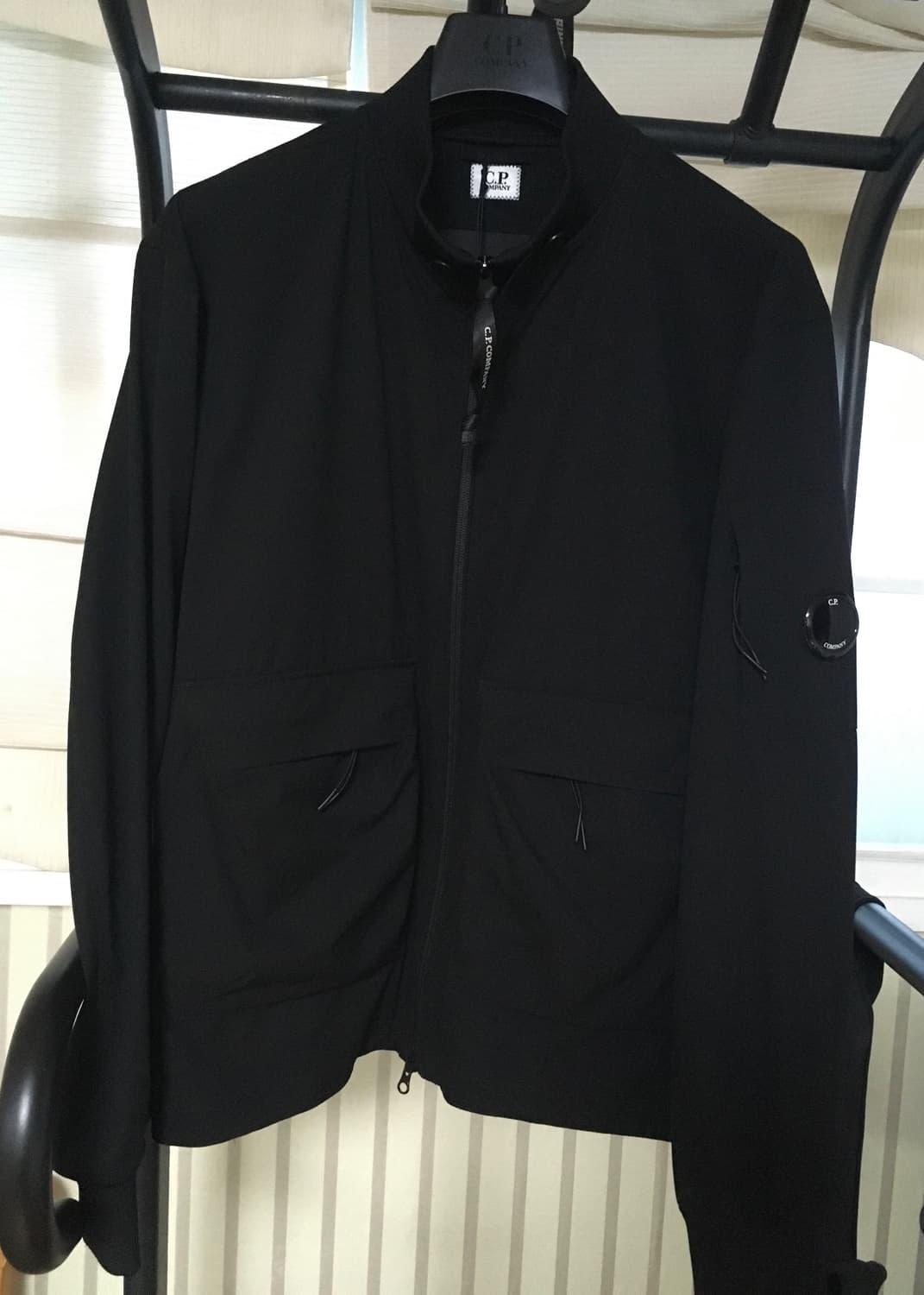 CP컴퍼니 프로텍 봄버자켓 블랙 판매합니다 상품이미지2