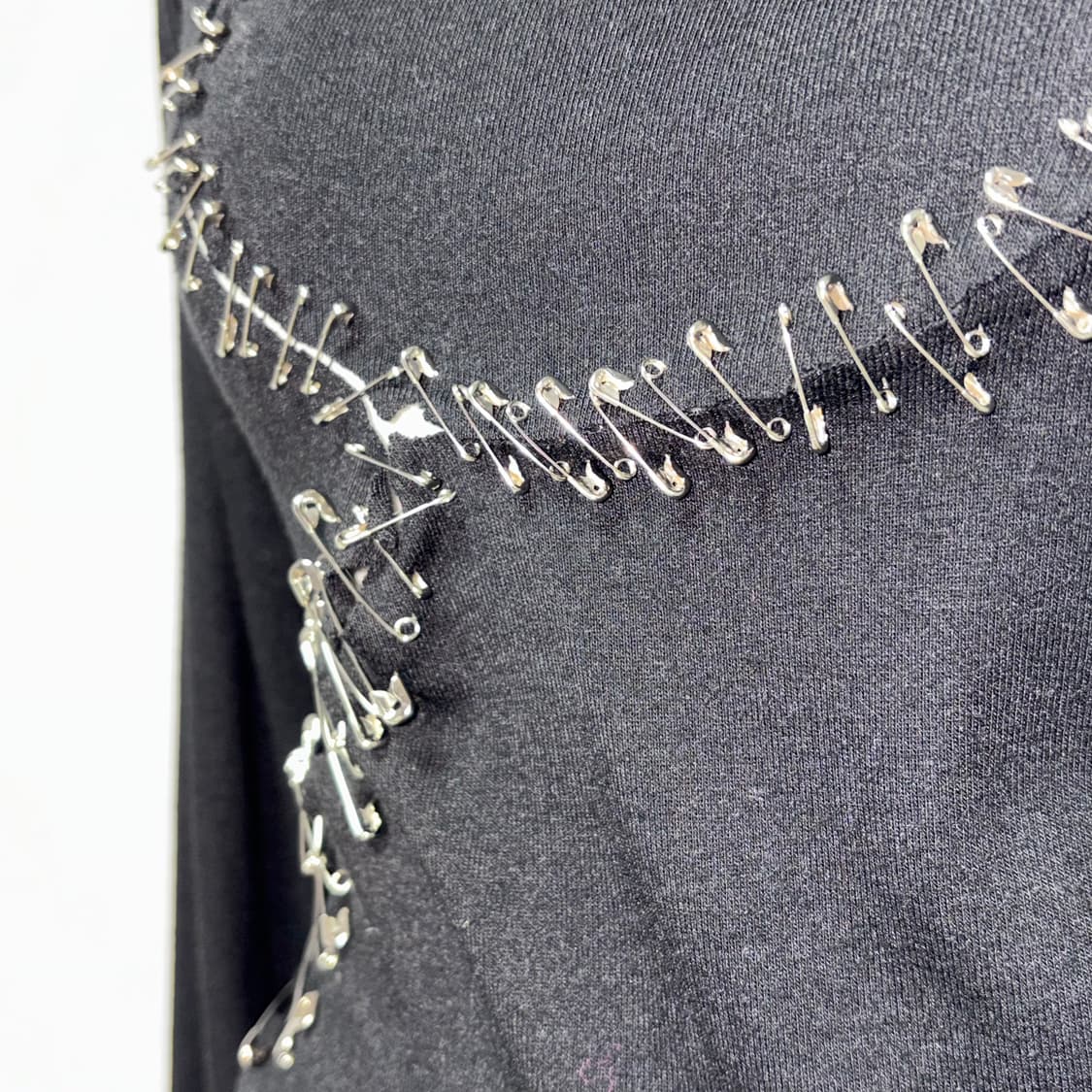 pin detail crop tee 상품이미지4