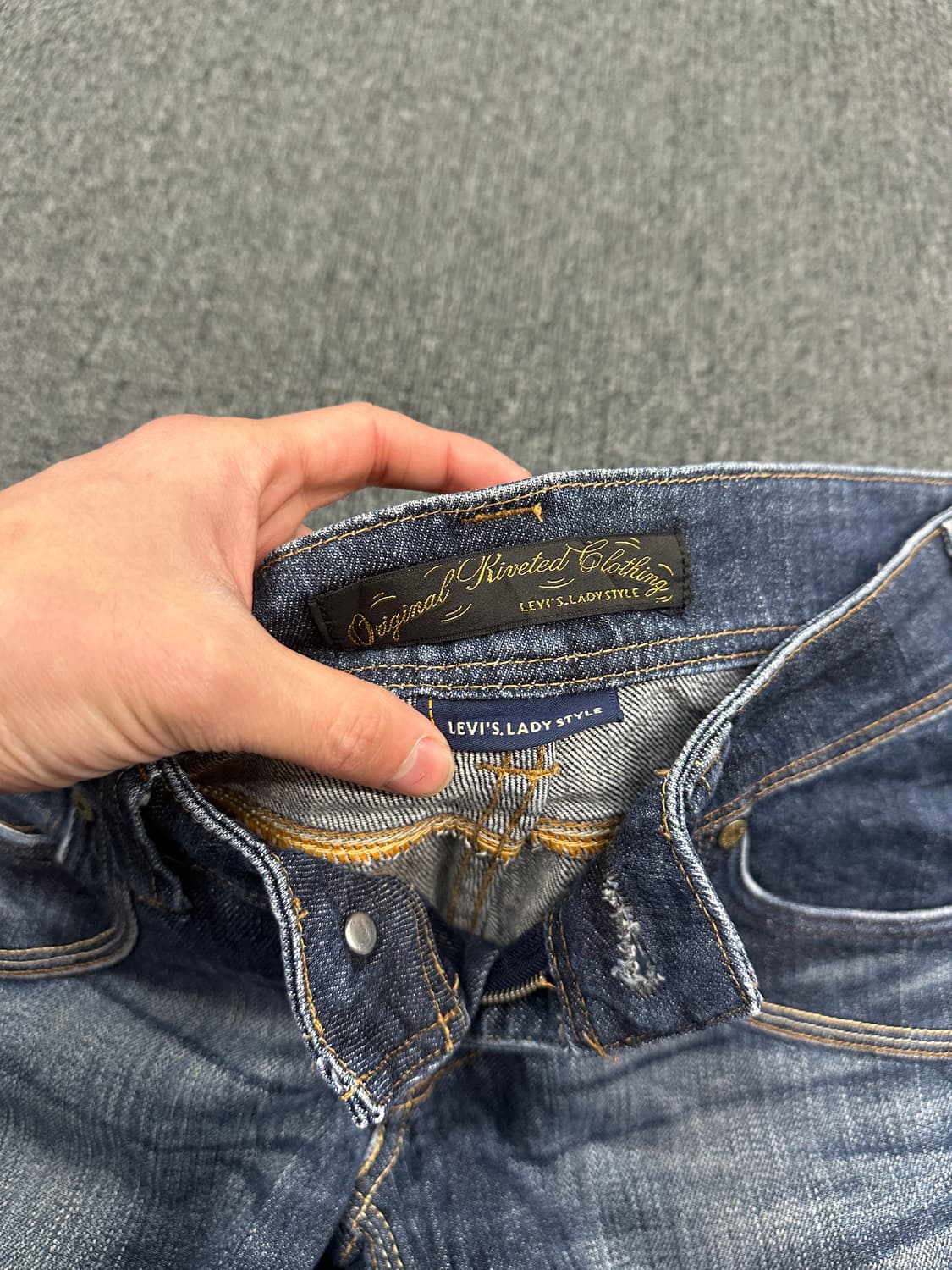 27) 리바이스 우먼스 와이드 부츠컷 워싱 데님팬츠 상품이미지6