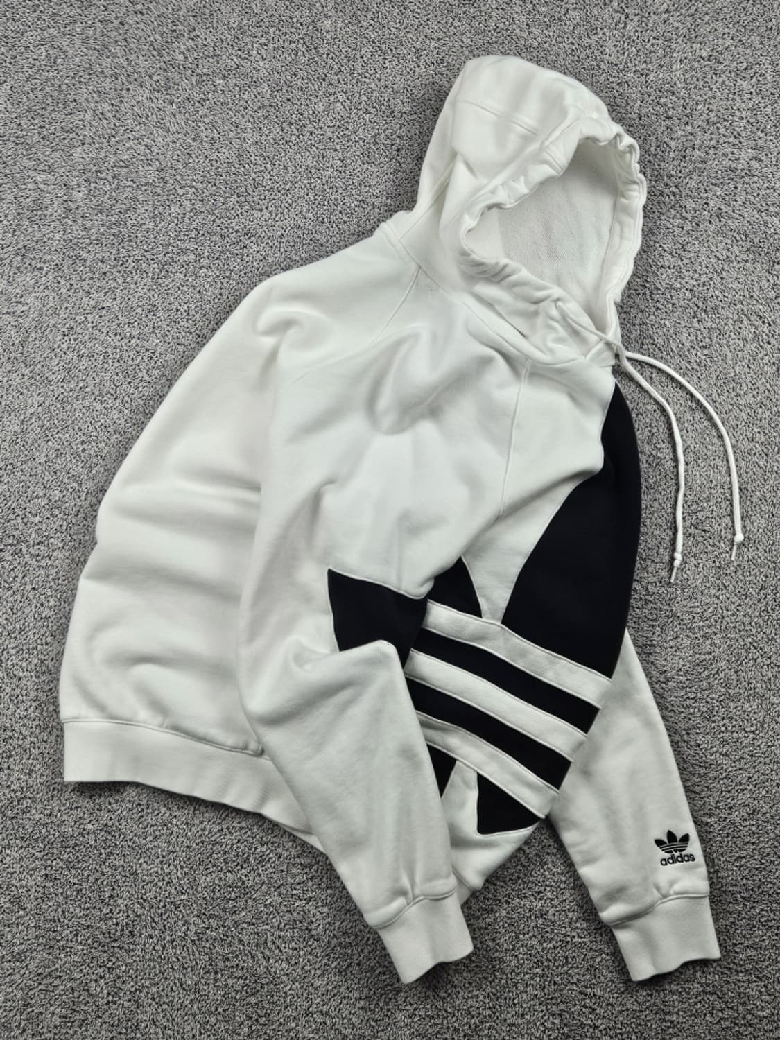 아디다스 빅로고 배색 래글런 후드 티셔츠 ( M ) / 10165 상품이미지3