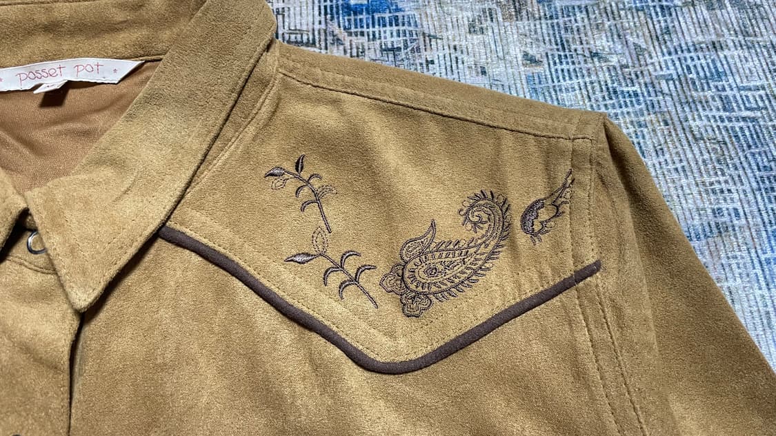 JPN 00s 일본 빈티지 Y2K 모리걸스웨이드 웨스턴 자수 패턴 셔츠 상품이미지7