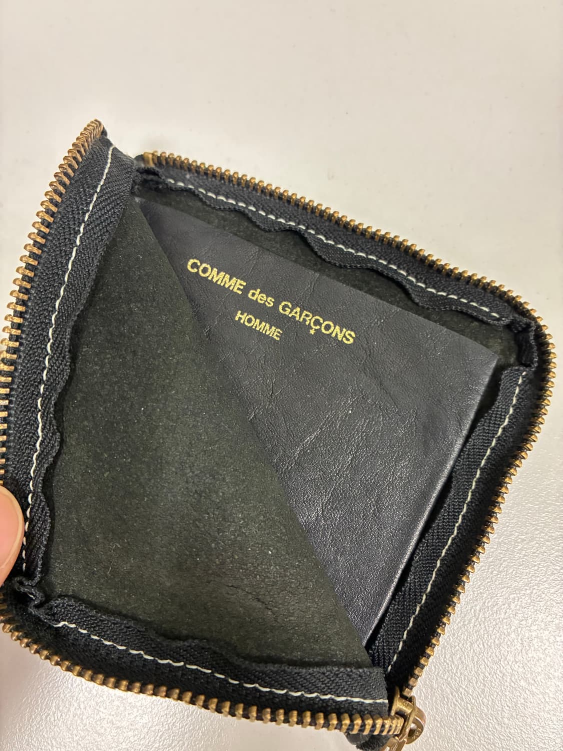 꼼데가르송 옴므 가죽 지갑 상품이미지3