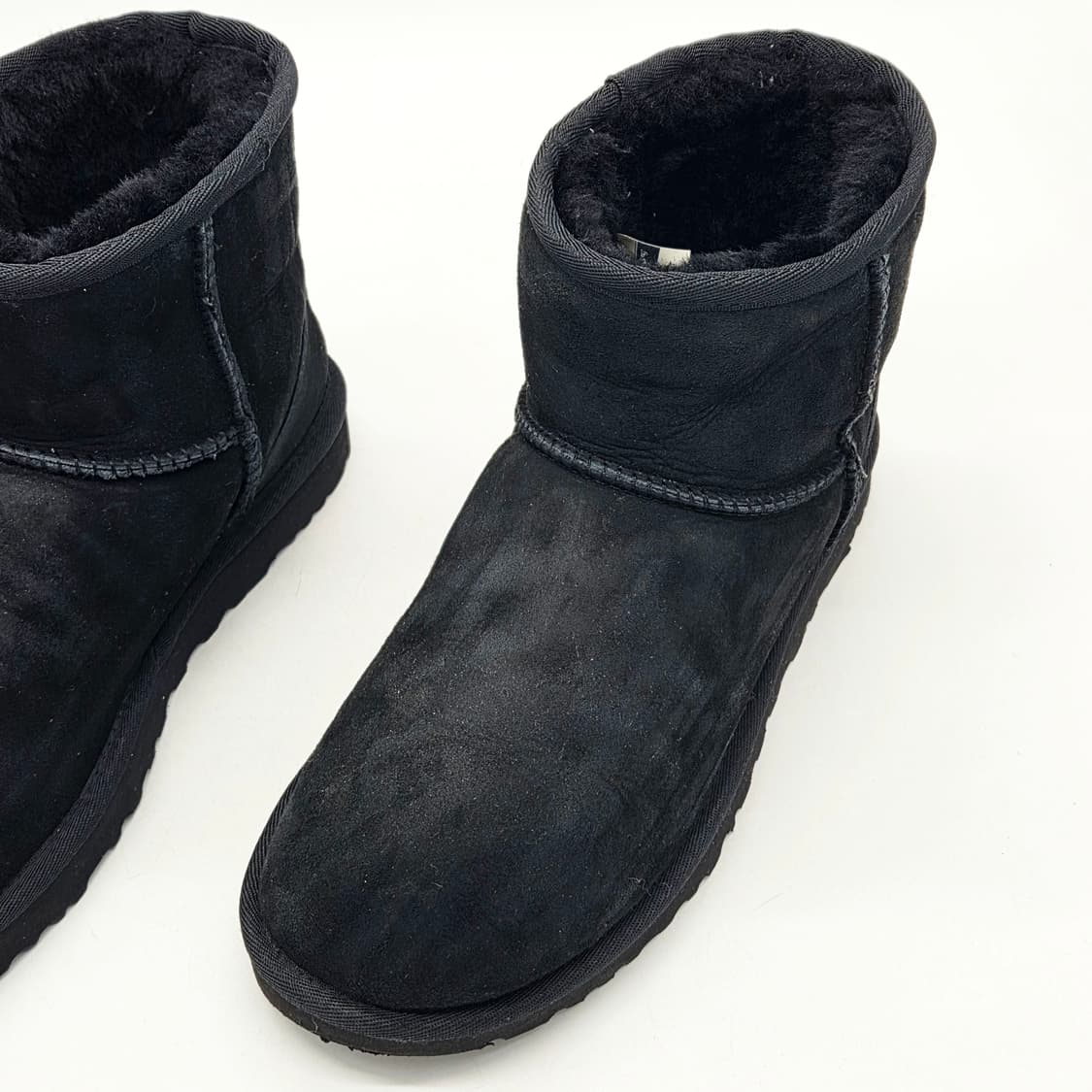 어그 우먼스 클래식 미니 II 블랙 (240) 상품이미지4