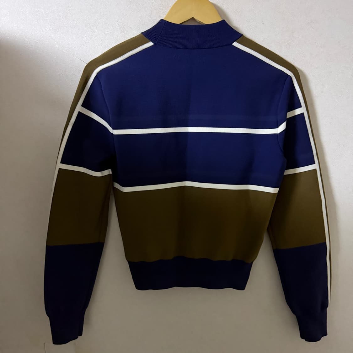 토리버치 테니스 크롭 긴팔 니트 티셔츠 S (55정도) 상품이미지6