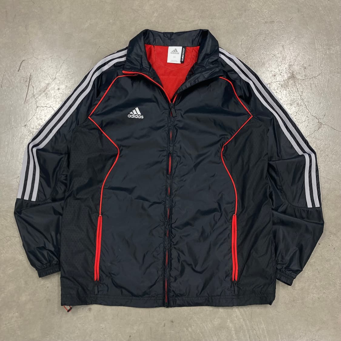 아디다스 블랙 컬러 스몰 로고 바람막이 상품이미지1