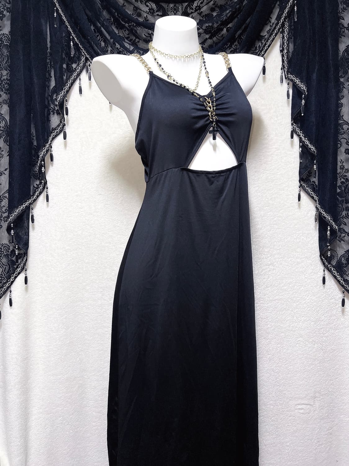 오네갸루 로맨틱고딕 고스펑크 금장체인 블랙 롱드레스 트임원피스 섹시 코스 상품이미지3