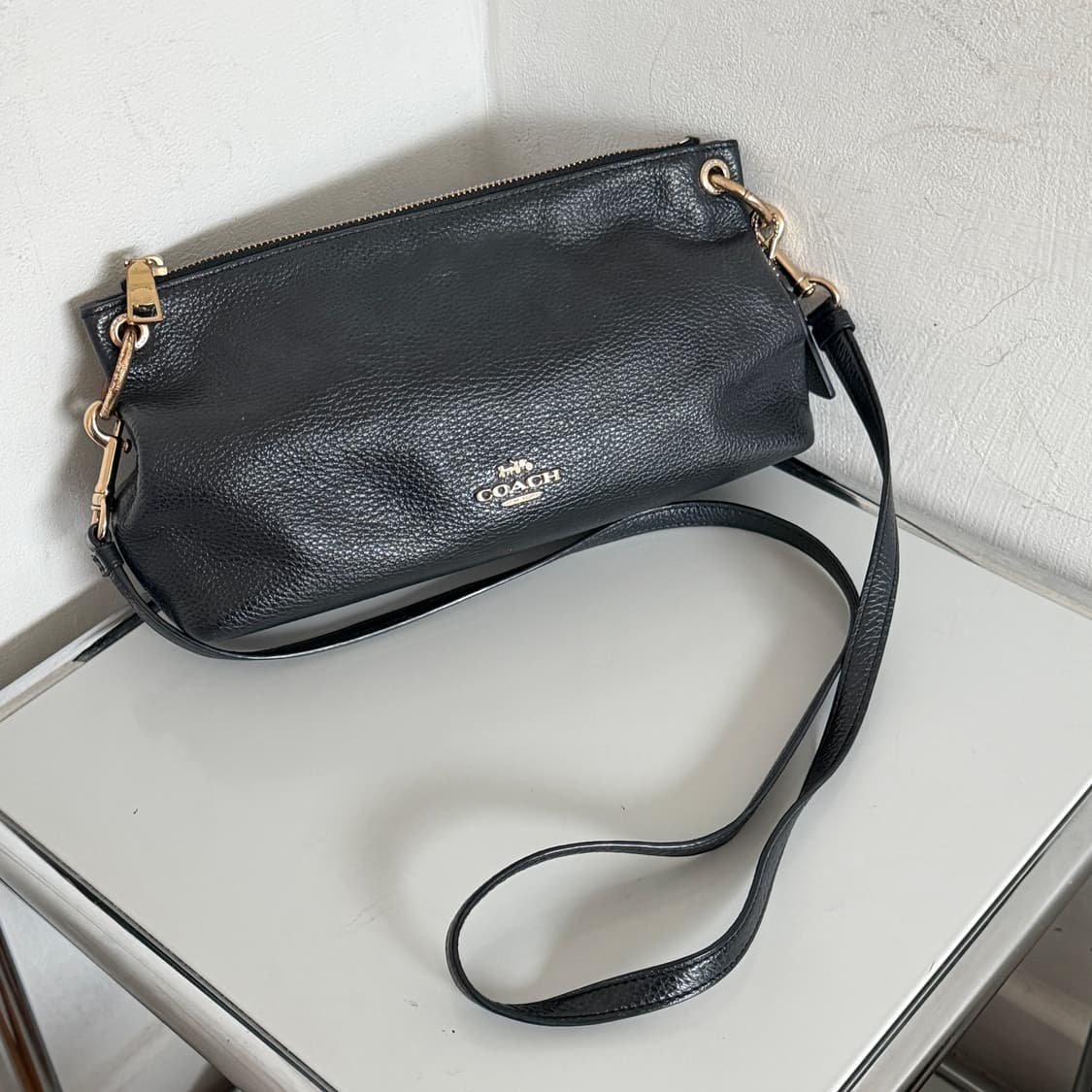 Coach leather cross bag 상품이미지5
