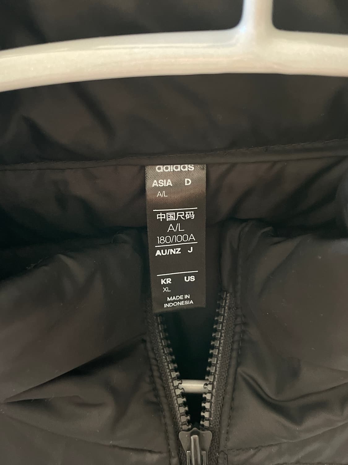 아디다스 패딩 상품이미지3