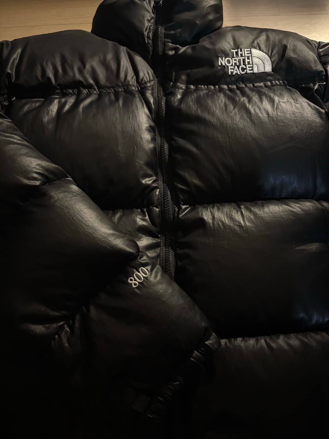 노스페이스 써밋 800 다운패딩(유광블랙) L 상품이미지3