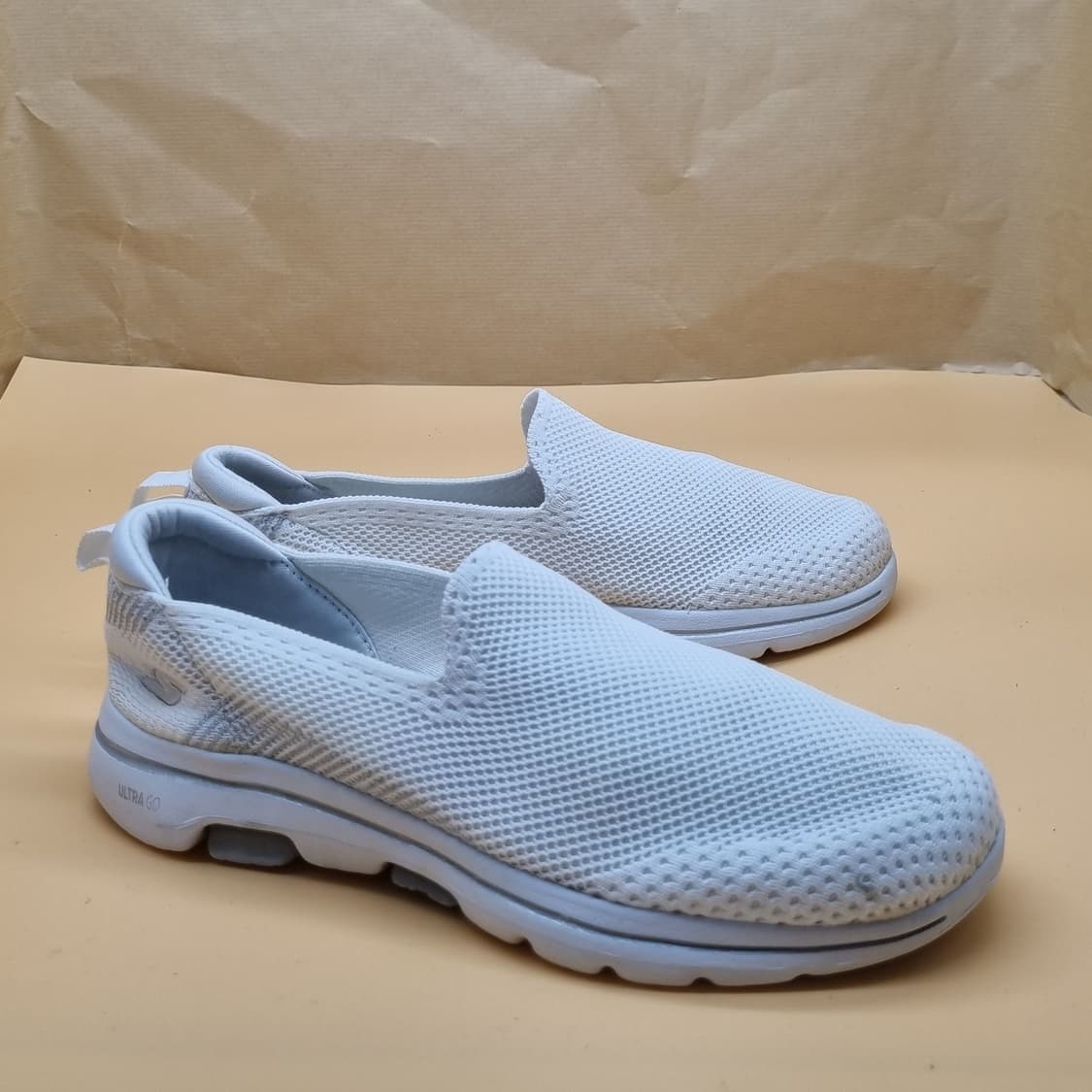 스케쳐스 고워크5 슬립온240. 상품이미지1