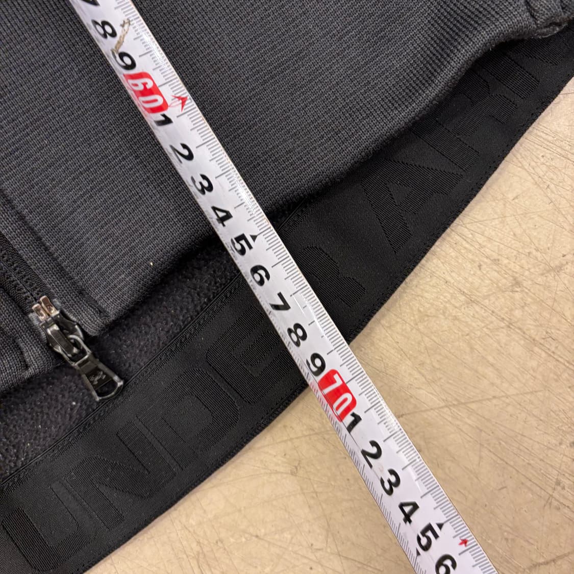 언더아머 윈터 러닝 집업 상품이미지4