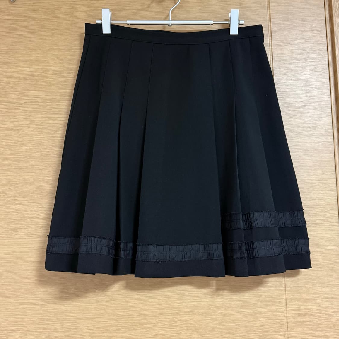 미세키서울 Trimmed midi skirt  상품이미지2
