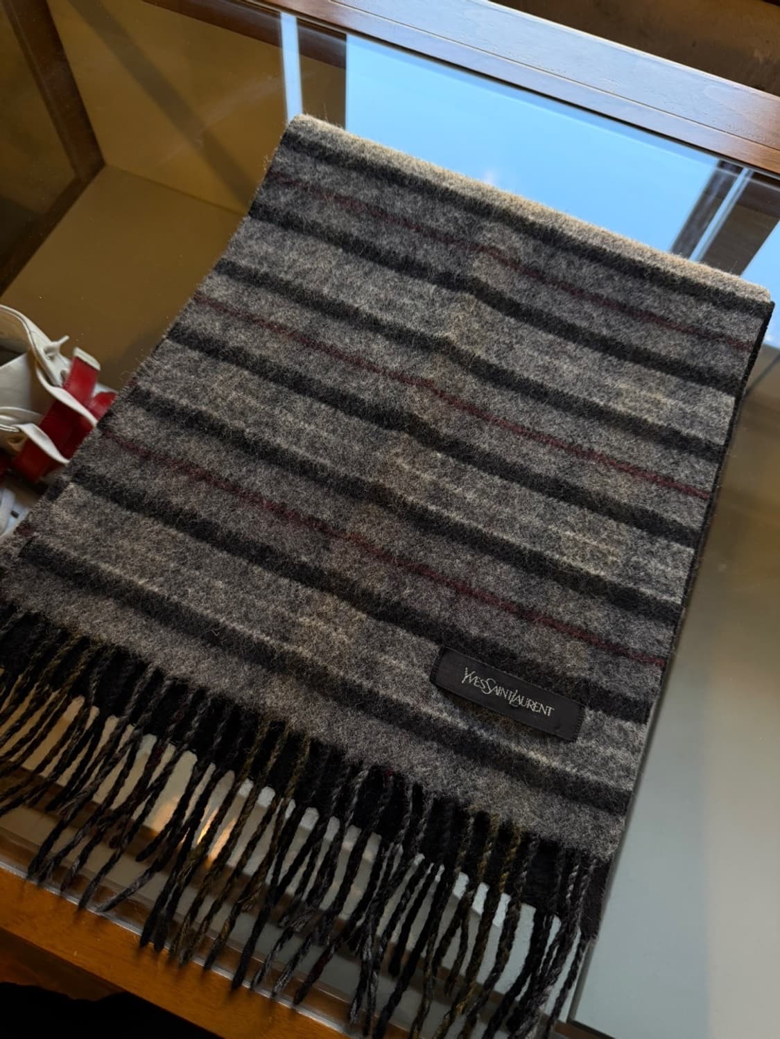 이브생로랑 캐시미어 램스울 머플러  상품이미지8