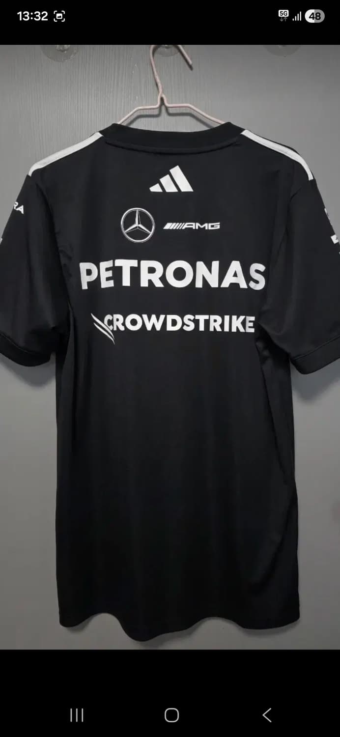 메르세데스 f1 아디다스 M사이즈 티셔츠 팝니다 상품이미지2