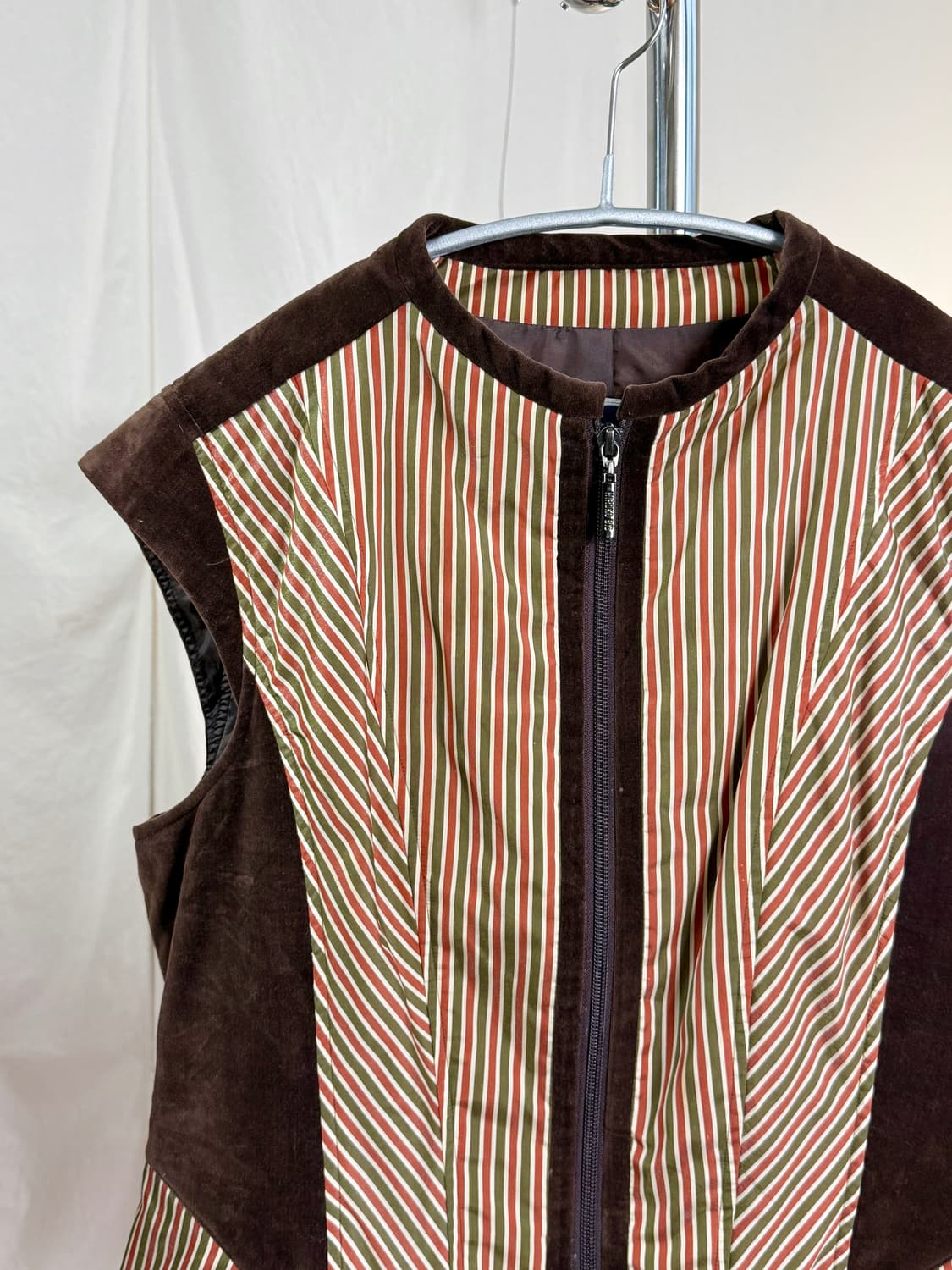 히로코비스 스트라이프 퀼팅 베스트 자켓 상품이미지2