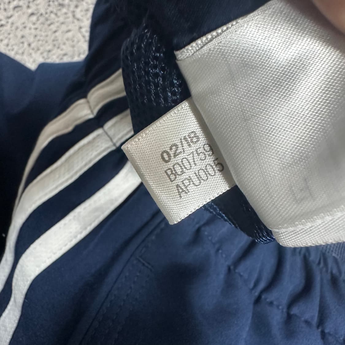 ✨ (바배) 아디다스 네이비 트레이닝 반바지  상품이미지5