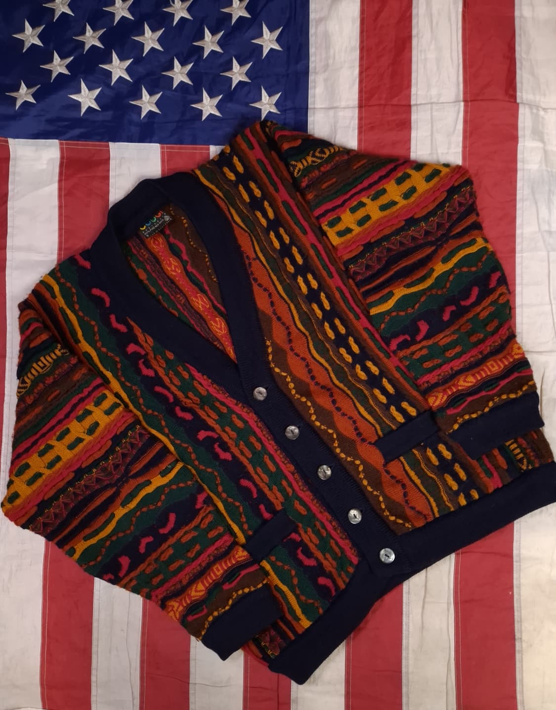 새제품급 오리지날 오스트레일리아 쿠지 COOGI 케이블니트 가디건 상품이미지1